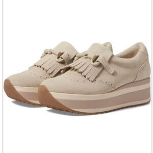 Dolce Vita Women’s Jhax Platform Shoe